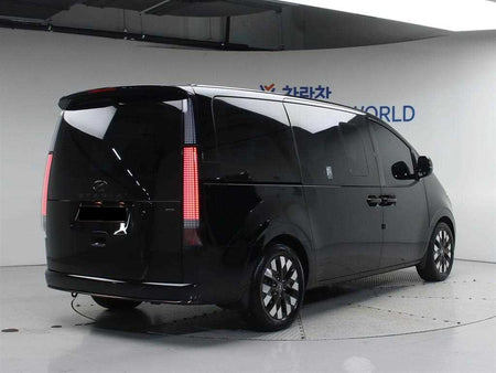 Hyundai Staria — photo 02