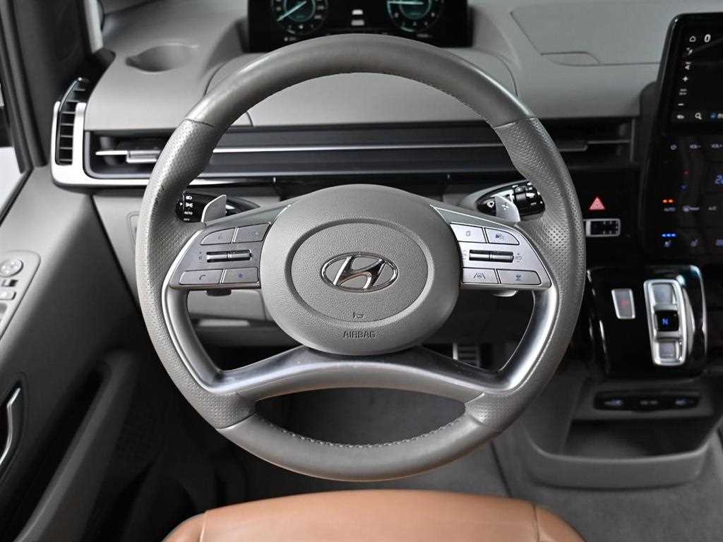 Hyundai Staria — photo 13