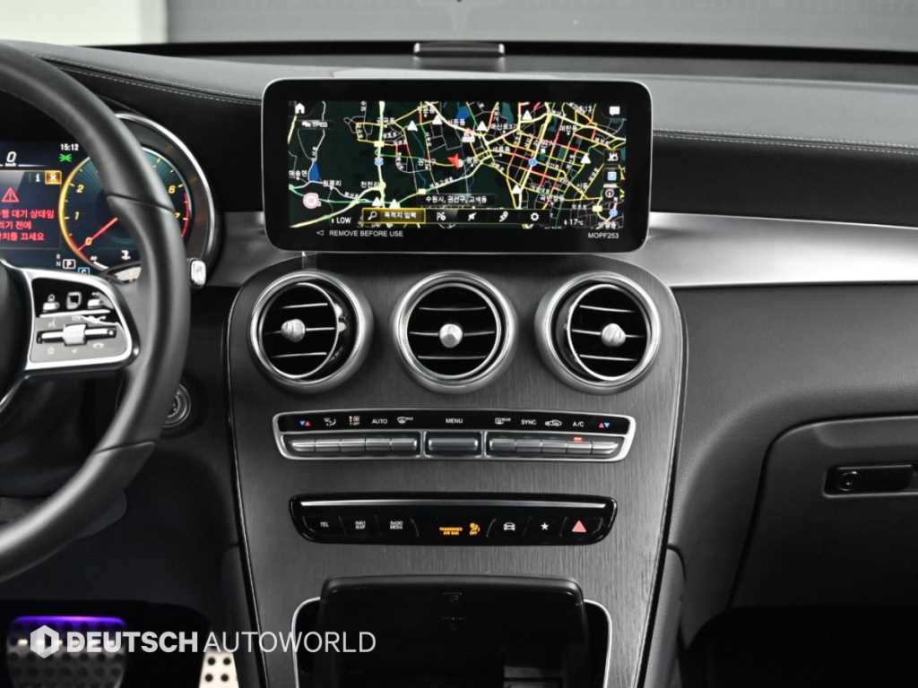 Mercedes-Benz GLC-Class — photo 14