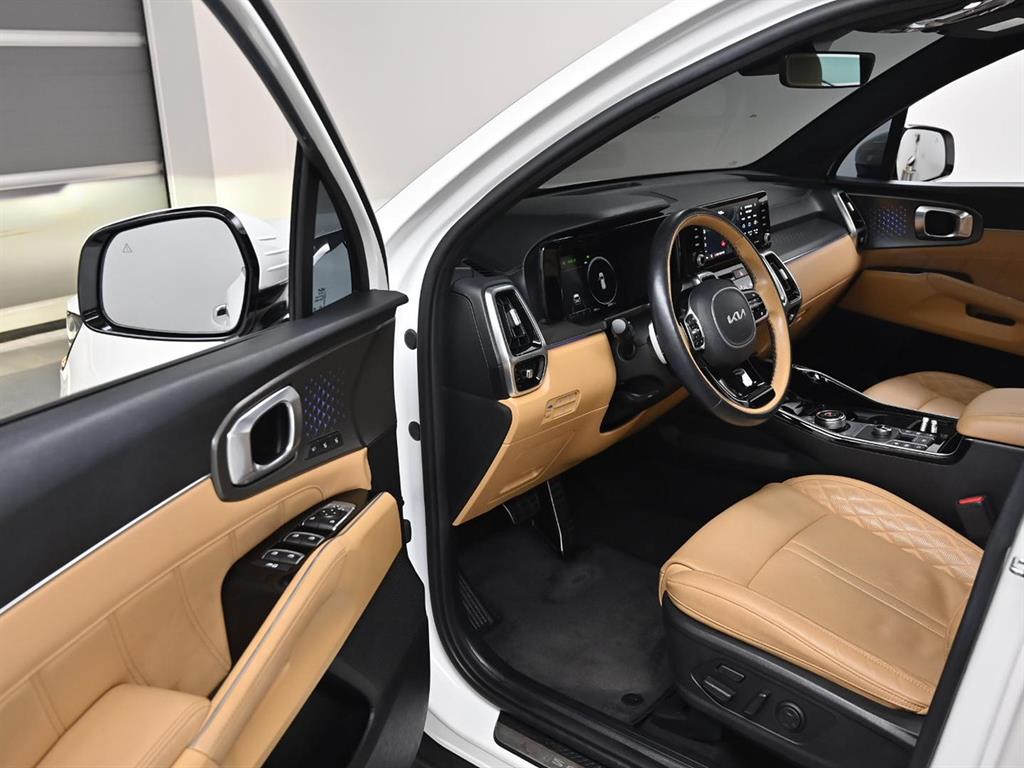 Kia Sorento — photo 11