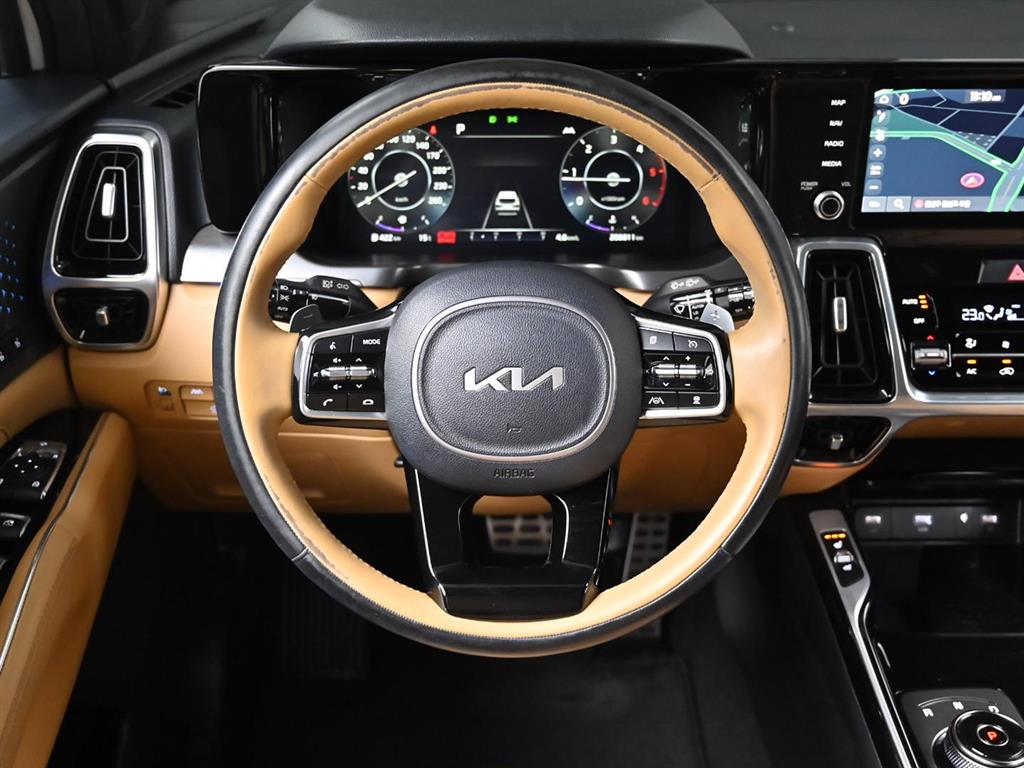 Kia Sorento — photo 13