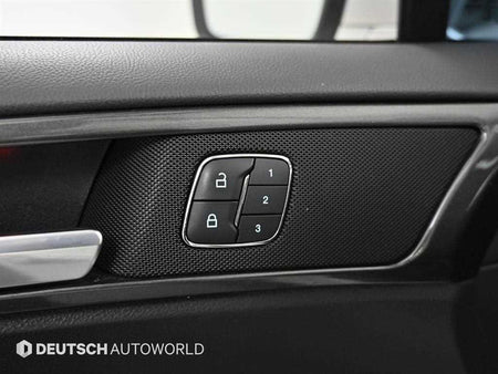 Ford Mondeo — photo 16