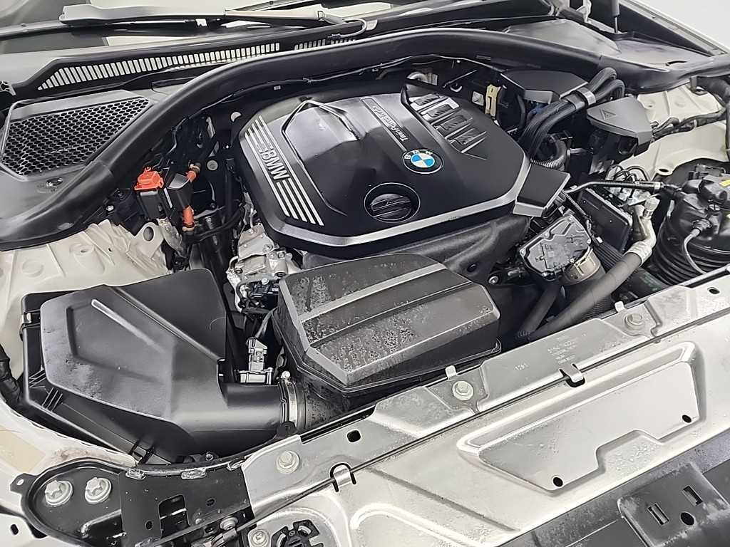BMW 3-Series — photo 05
