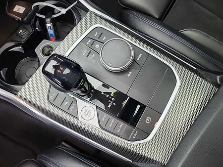 BMW 3-Series — photo 08