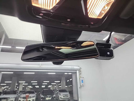 BMW 3-Series — photo 17