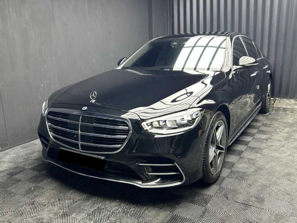 Mercedes-Benz S-Class — photo 01