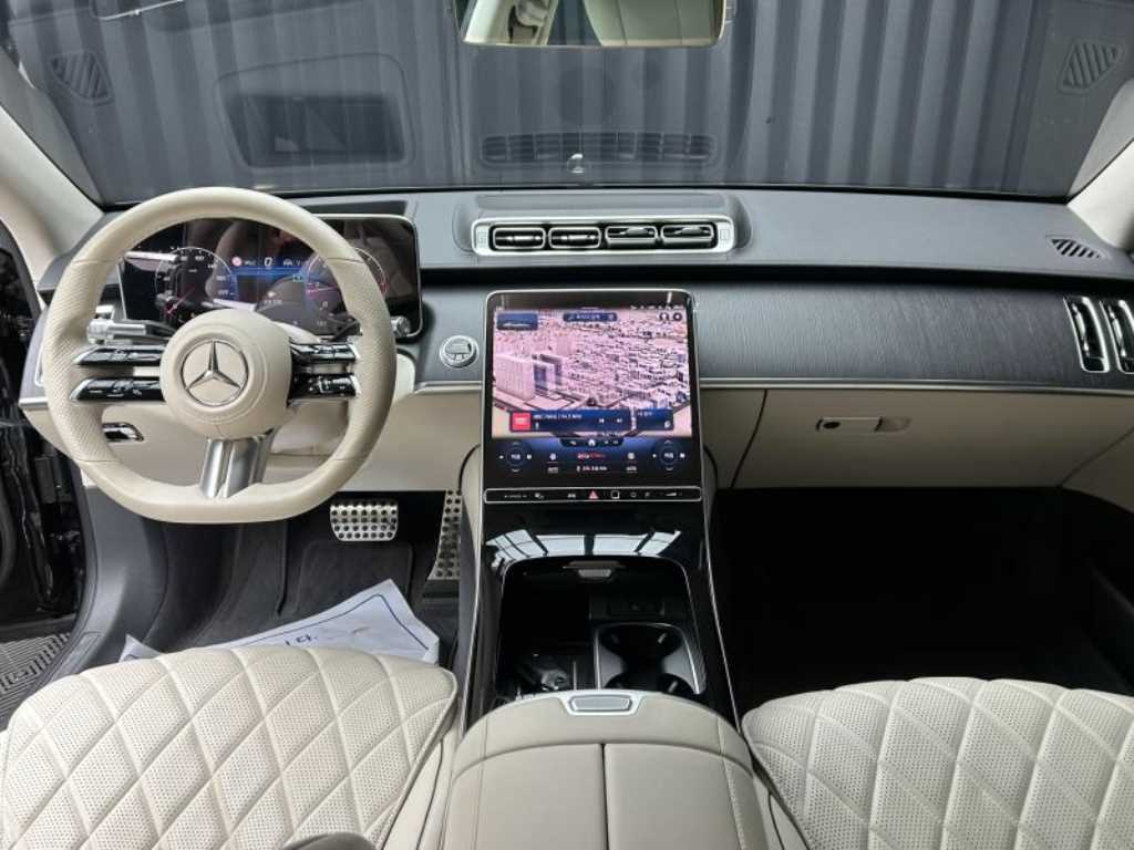 Mercedes-Benz S-Class — photo 07