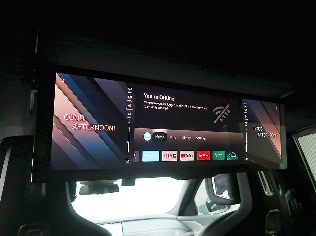 BMW 7-Series — photo 15