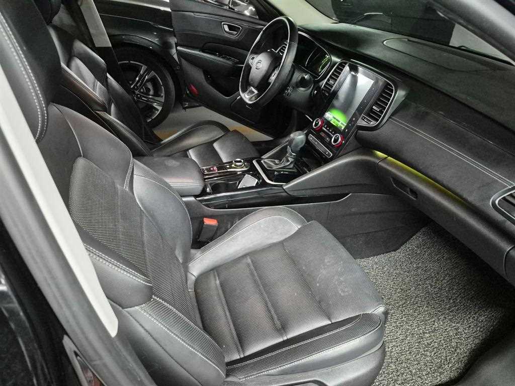 RENAULT SM6 — photo 10
