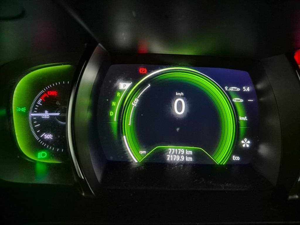 RENAULT SM6 — photo 18