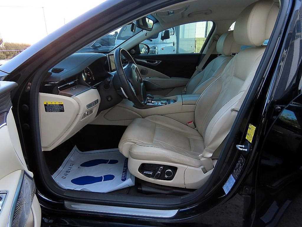 Kia K9 — photo 07