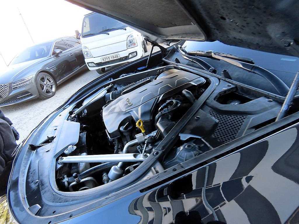Kia K9 — photo 19