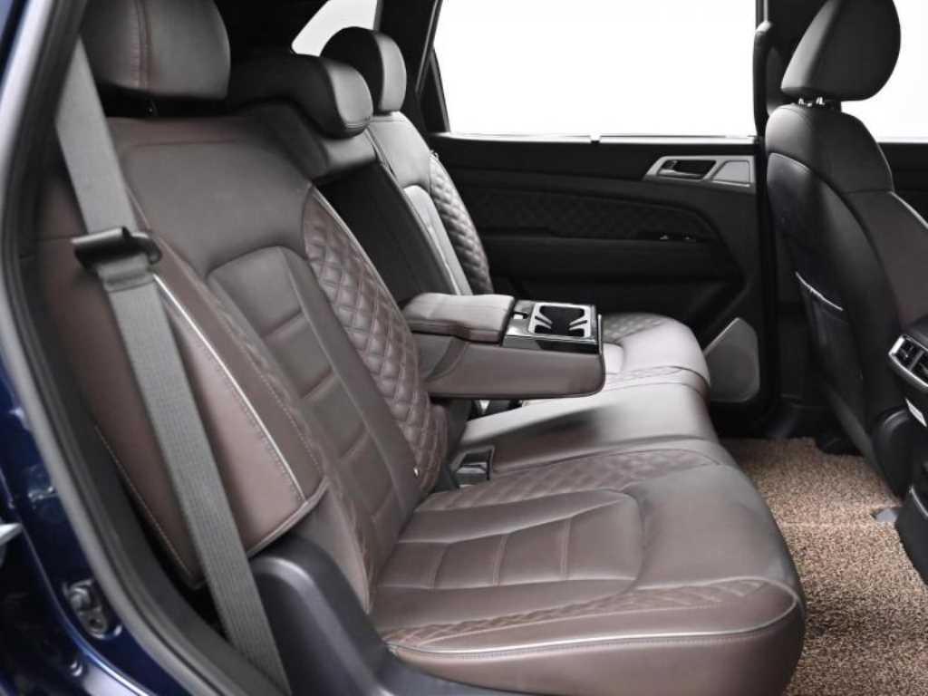KGM Rexton — photo 12