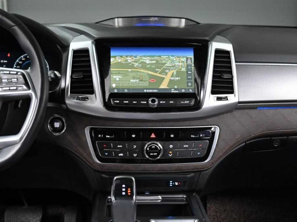 KGM Rexton — photo 14