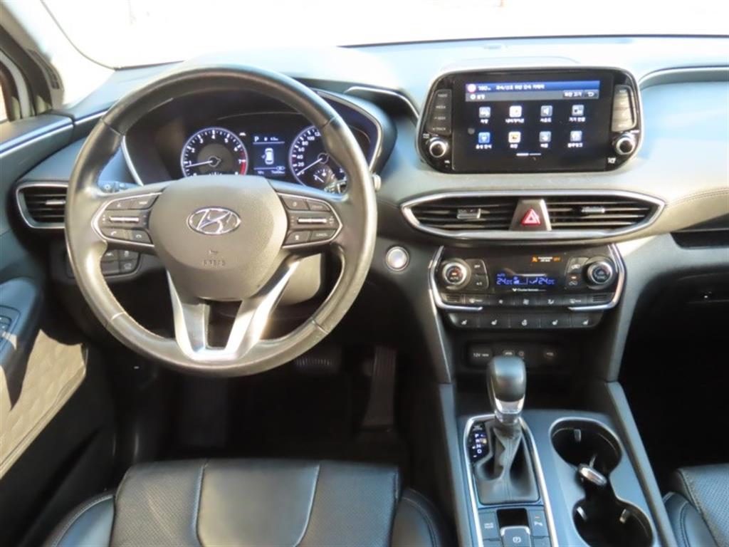 Hyundai Santafe — photo 16