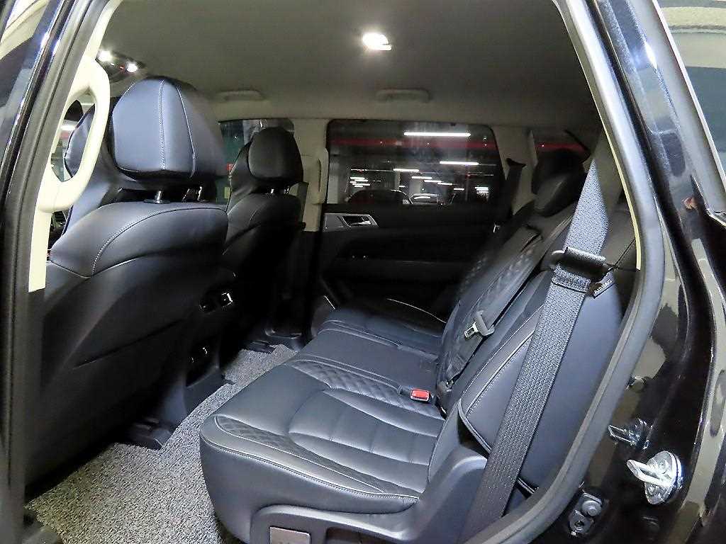 KGM Rexton — photo 07
