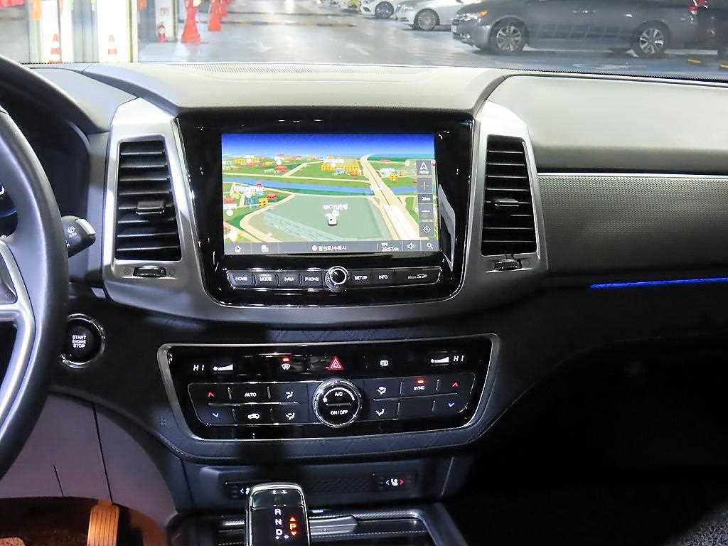 KGM Rexton — photo 11