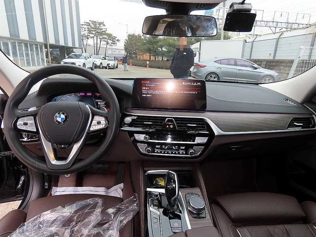 BMW Gran Turismo — photo 07