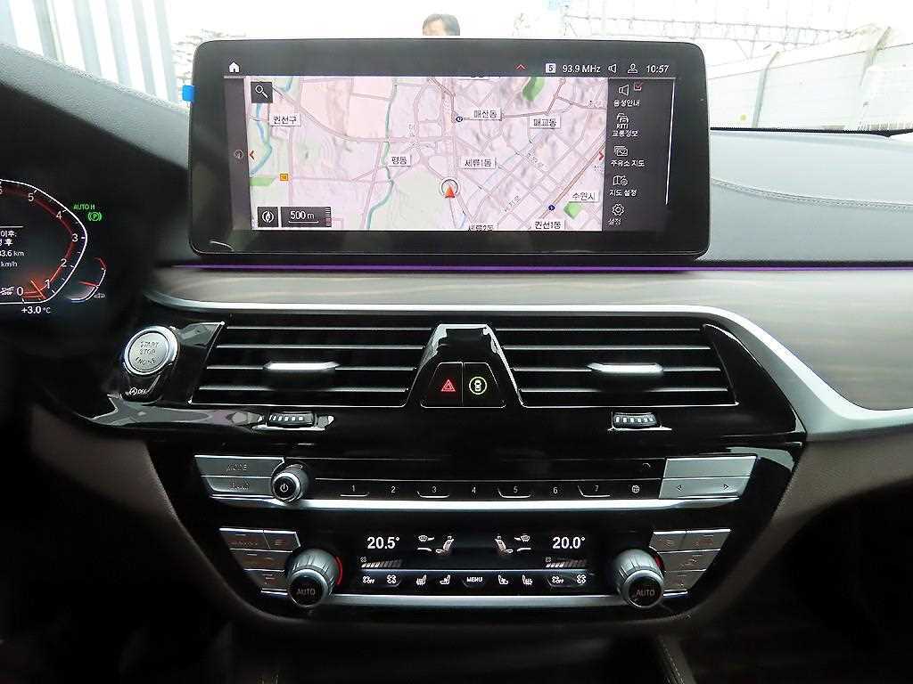 BMW Gran Turismo — photo 13