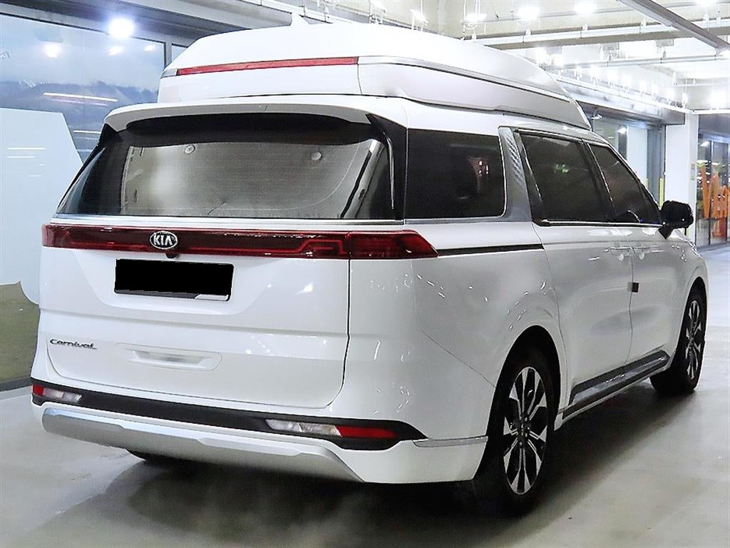 Kia Carnival — photo 04