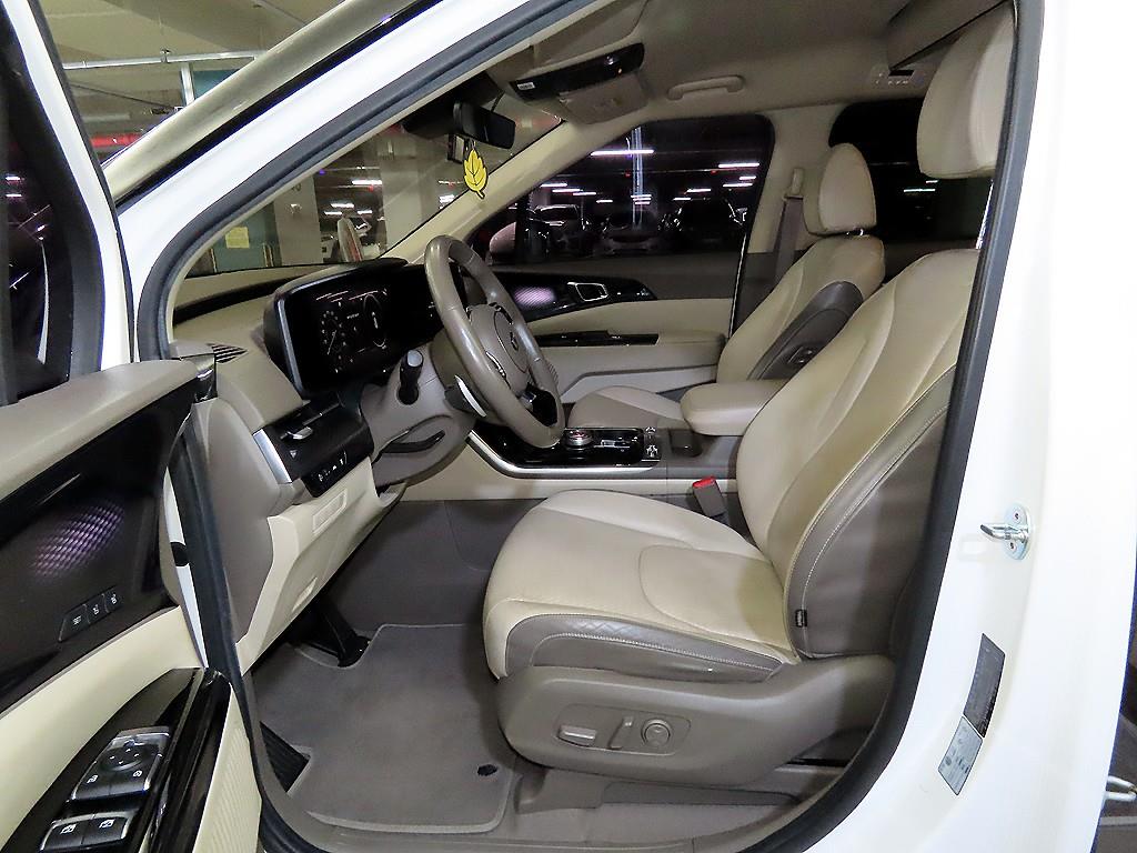 Kia Carnival — photo 06