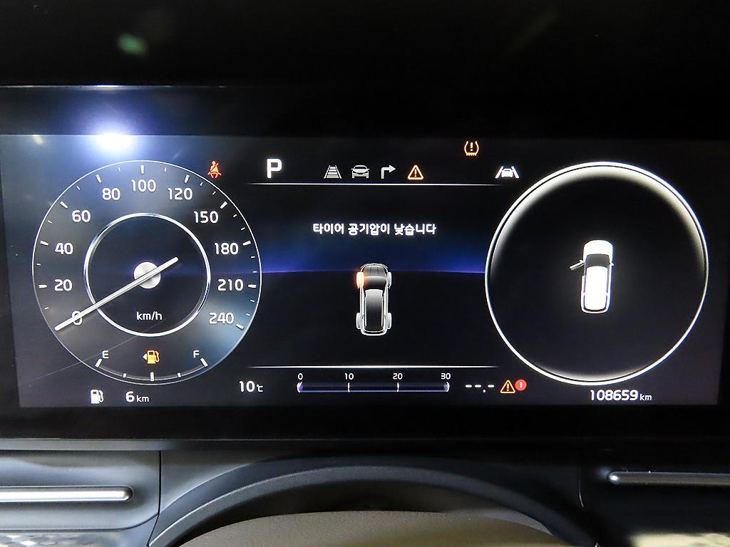 Kia Carnival — photo 09