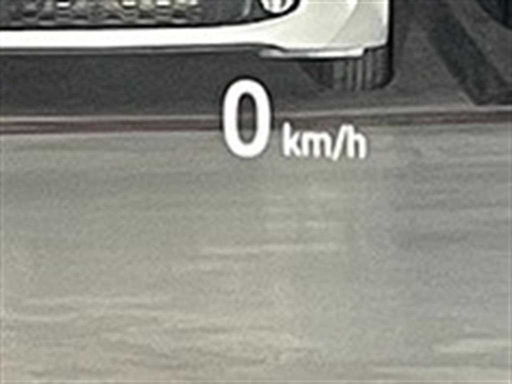 Land Rover Discovery Sport — photo 13