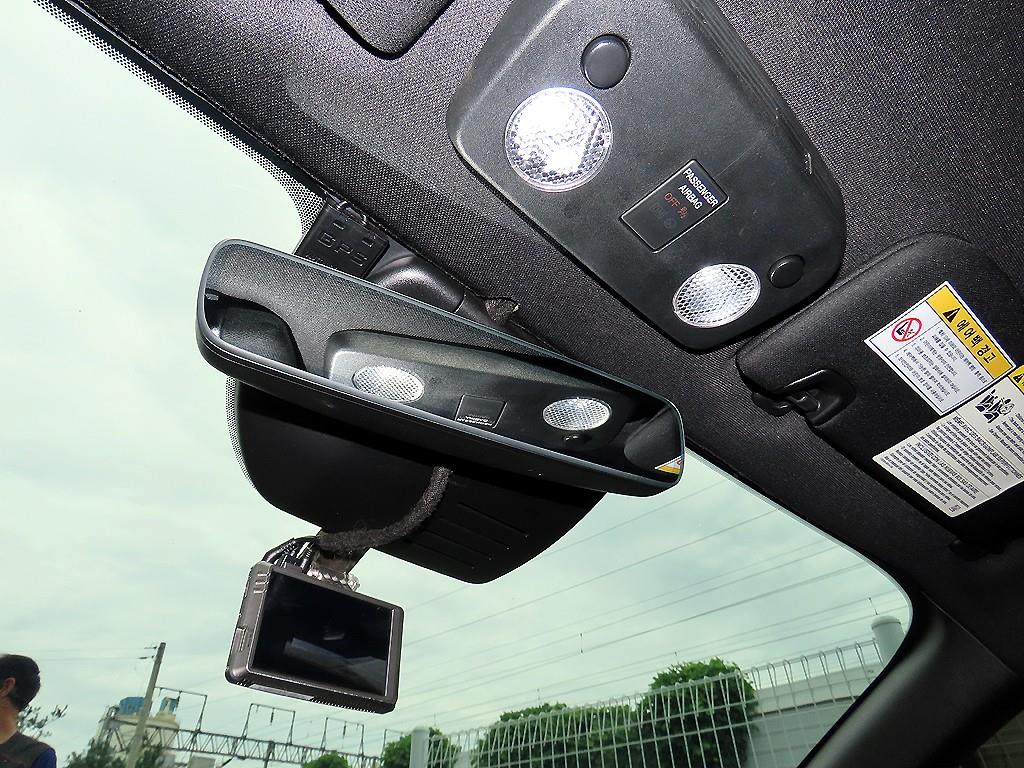 Ford Mustang — photo 15