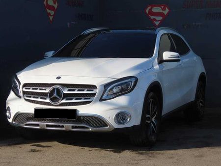 Mercedes-Benz GLA-Class — photo 01
