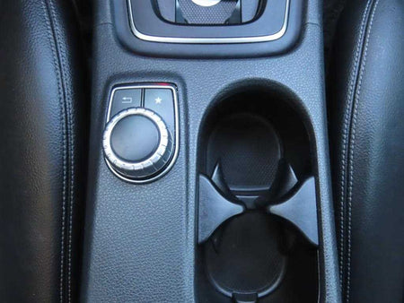 Mercedes-Benz GLA-Class — photo 14