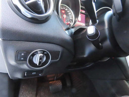 Mercedes-Benz GLA-Class — photo 15