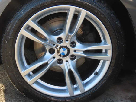 BMW 3-Series — photo 20