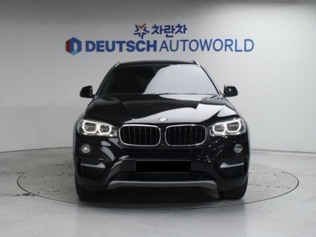 BMW X6 — photo 03