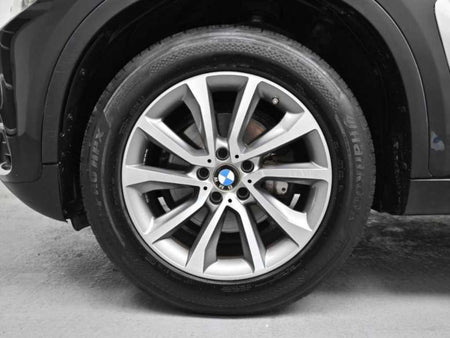 BMW X6 — photo 05