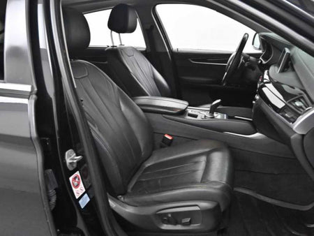 BMW X6 — photo 10
