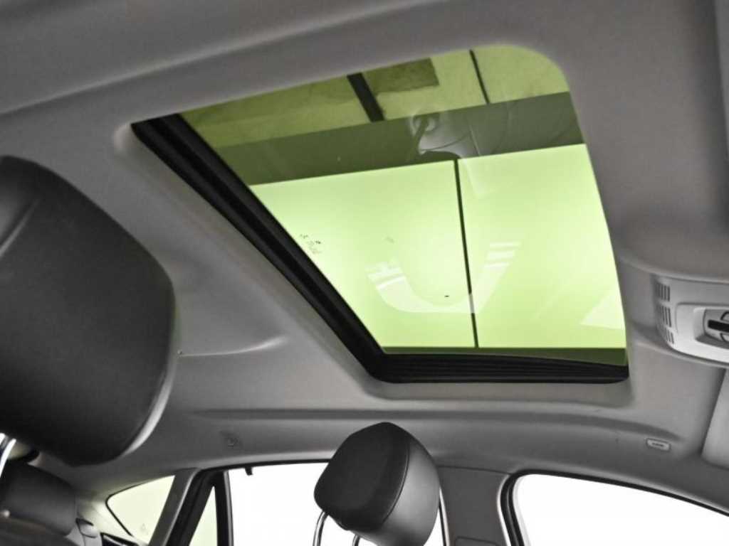 BMW X6 — photo 19