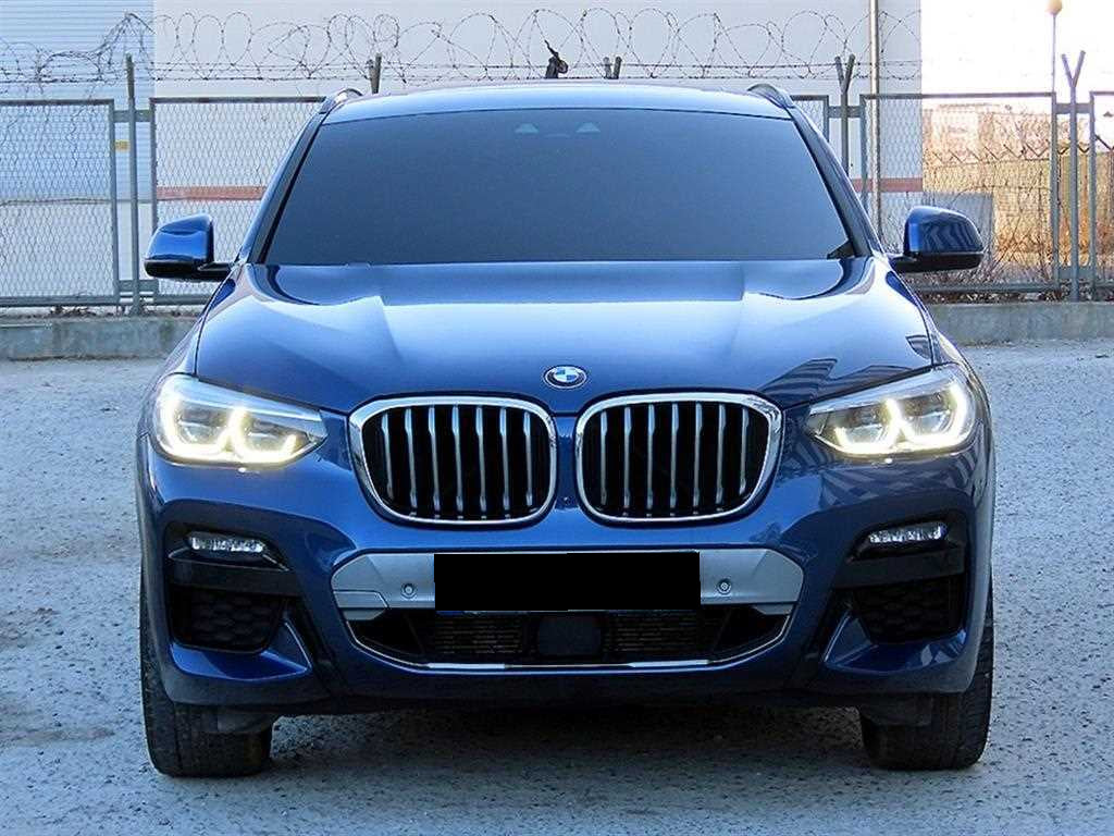 BMW X4 — photo 01