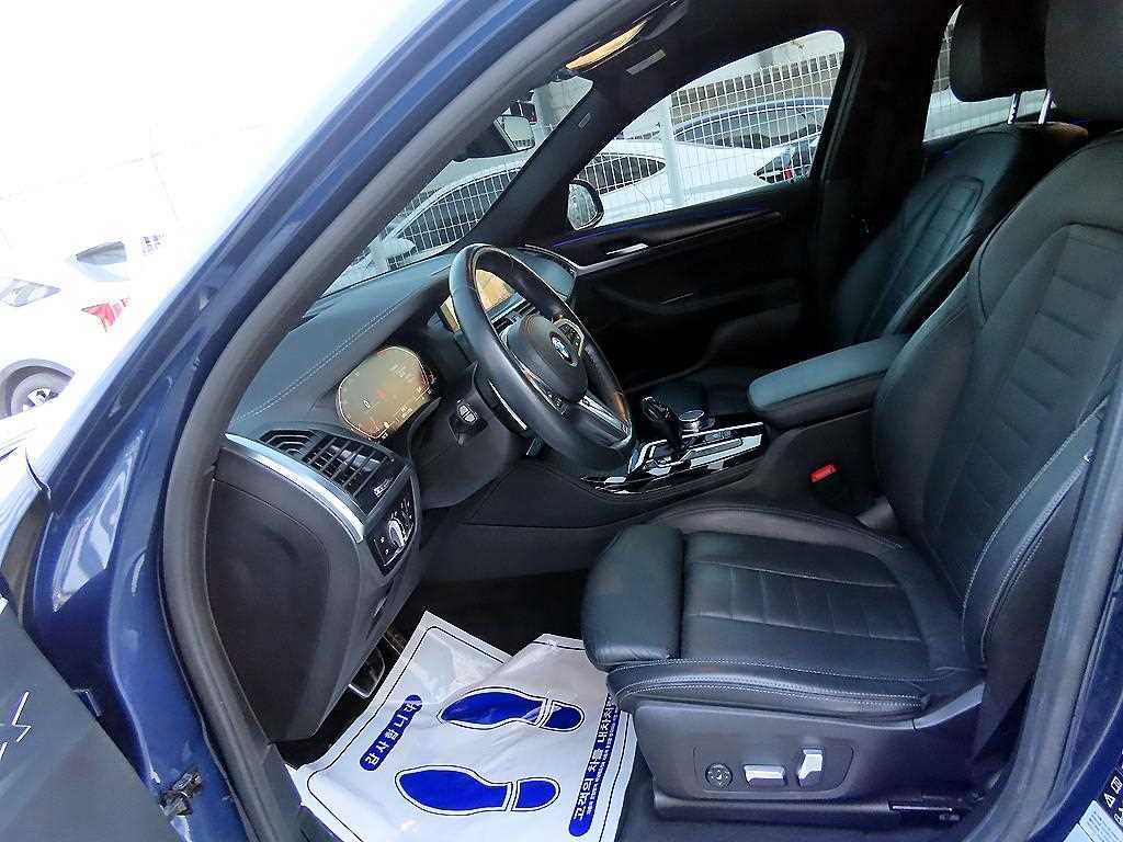 BMW X4 — photo 05