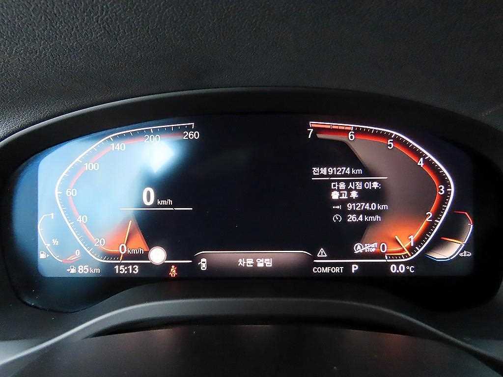 BMW X4 — photo 09