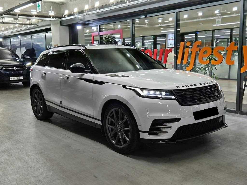 Land Rover Range Rover Velar — photo 01