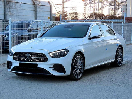 Mercedes-Benz E-Class — photo 02