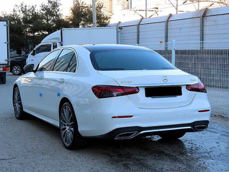 Mercedes-Benz E-Class — photo 03