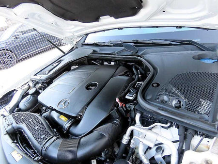 Mercedes-Benz E-Class — photo 19