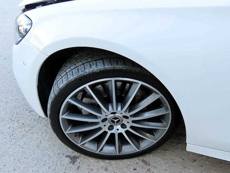 Mercedes-Benz E-Class — photo 20