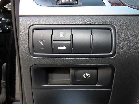 Hyundai Genesis — photo 13