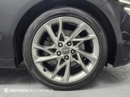 Genesis G70 — photo 05