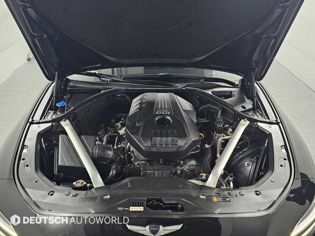 Genesis G70 — photo 06