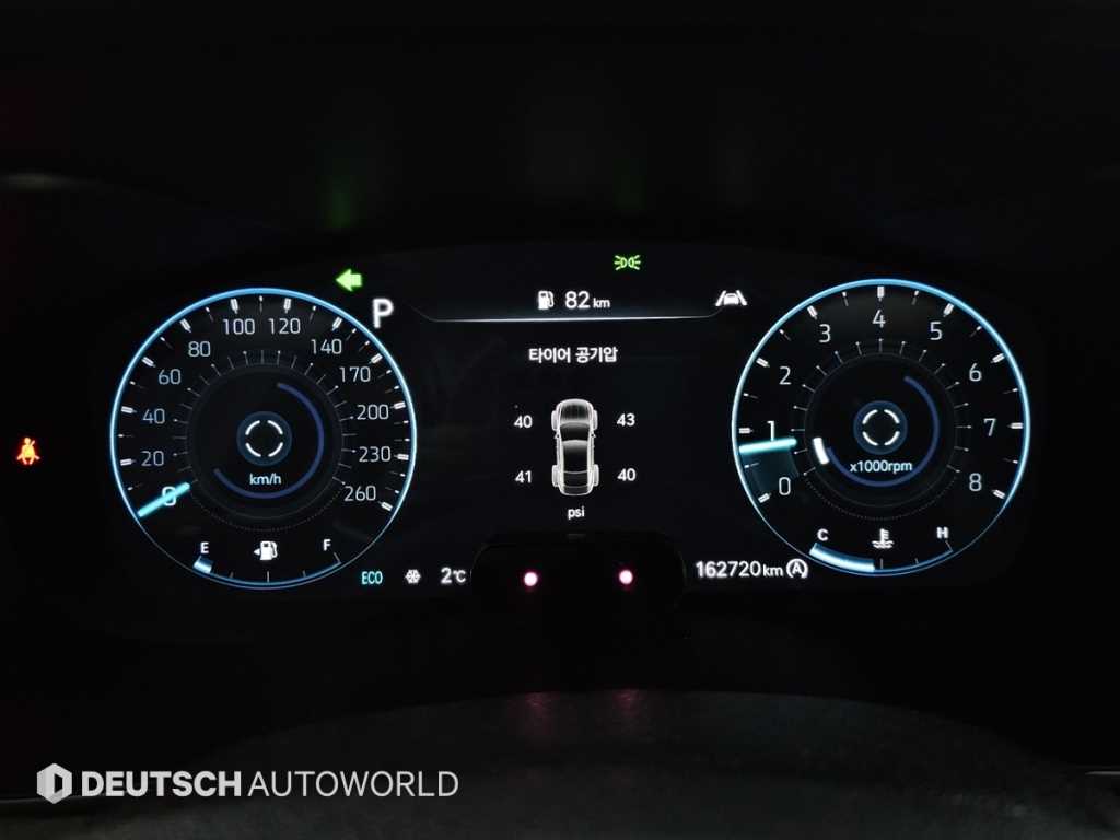 Genesis G70 — photo 08