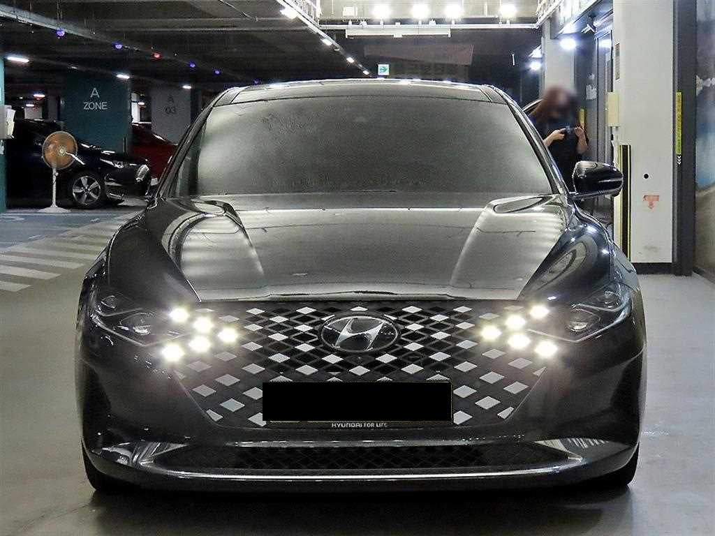 Hyundai Grandeur — photo 02