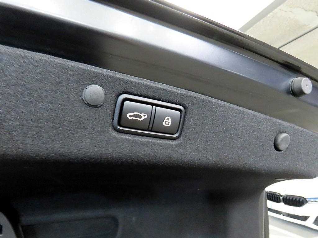 Hyundai Grandeur — photo 16